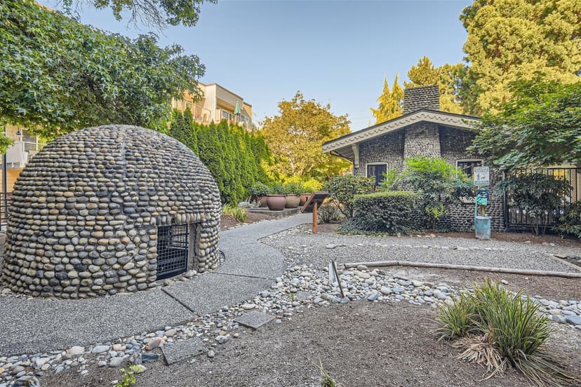 Property photo for 1311 12th Avenue S #B304, Seattle photo 21