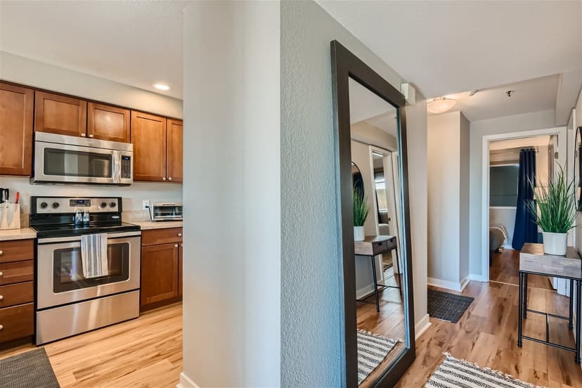 Property photo for 1311 12th Avenue S #B304, Seattle photo 12