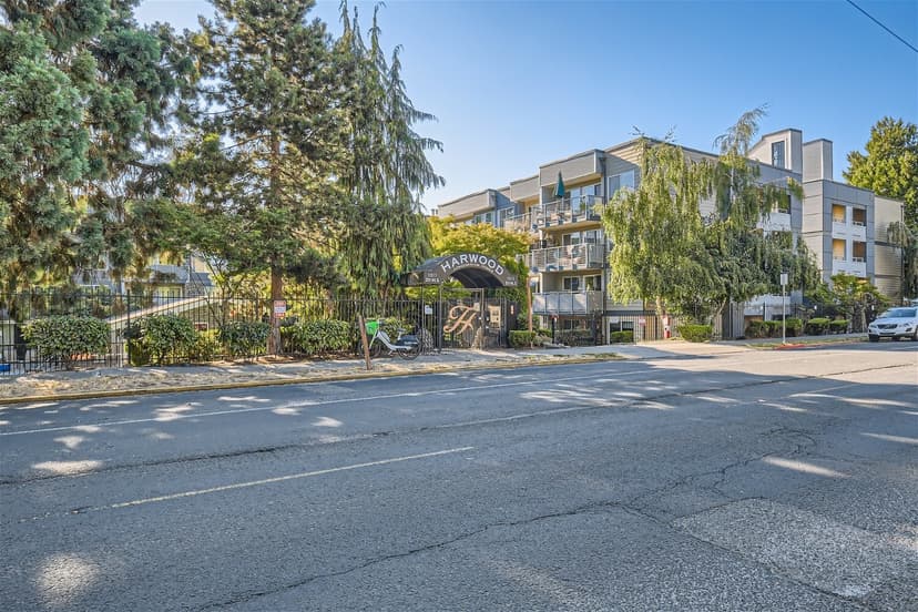 Property photo for 1311 12th Avenue S #B304, Seattle photo 23