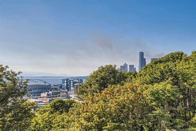 Property photo for 1311 12th Avenue S #B304, Seattle photo 7