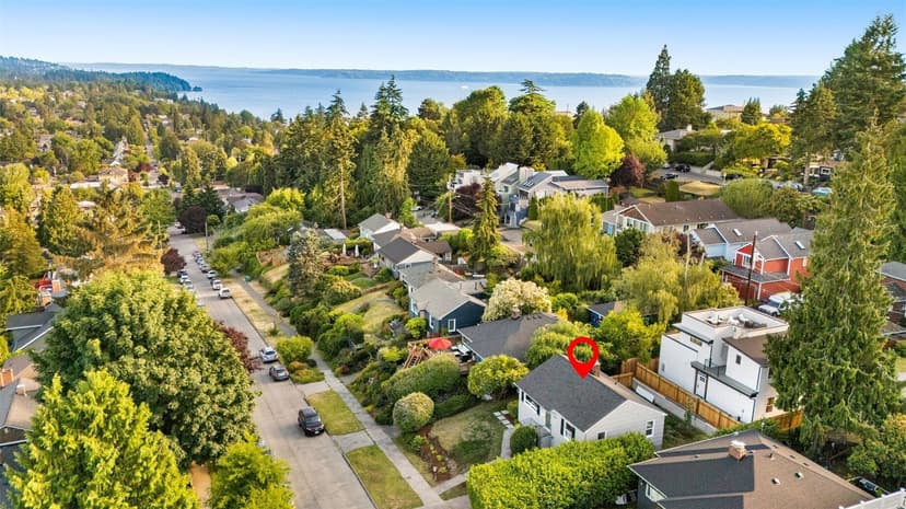 Property photo for 4411 50th Avenue SW, Seattle photo 27