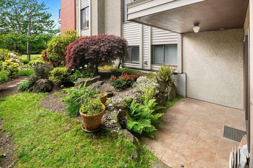 Property photo for 2858 32nd Avenue W #106, Seattle photo 20