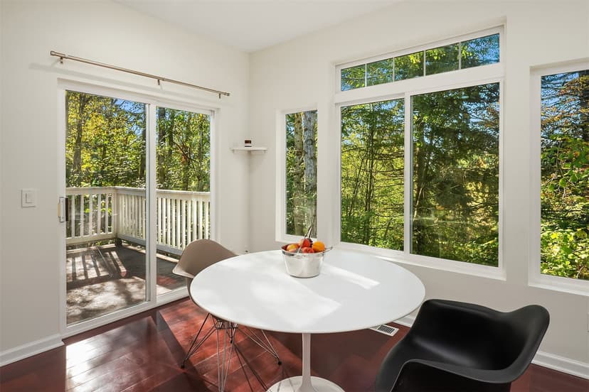 Property photo for 6515 SE Cougar Mountain Way, Bellevue photo 13
