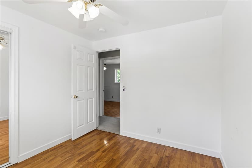 Property photo for 7819 225th Place SW, Edmonds photo 11