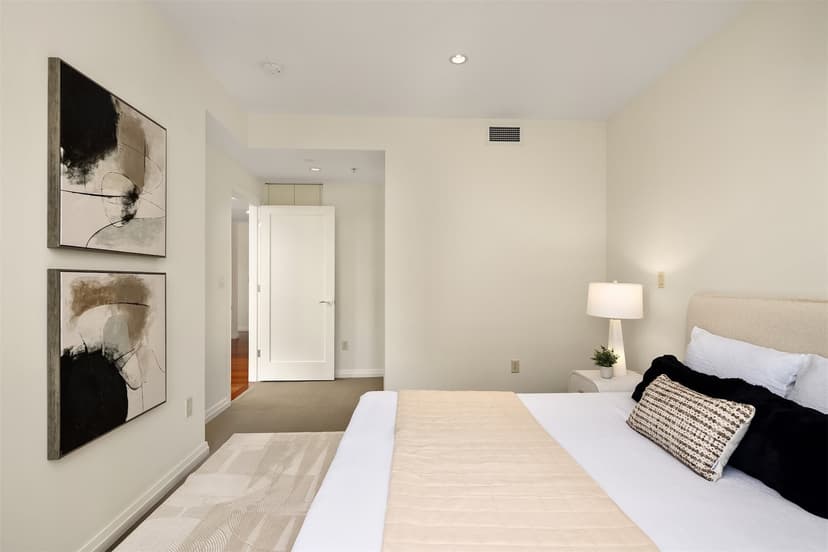 Property photo for 10700 NE 4th Street #2412, Bellevue photo 26