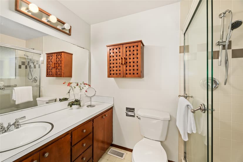 Property photo for 4553 53rd Avenue SW, Seattle photo 12