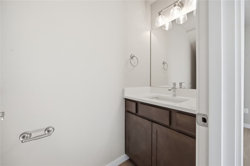 Property photo for 6611 Commercial Avenue #2, Everett photo 10