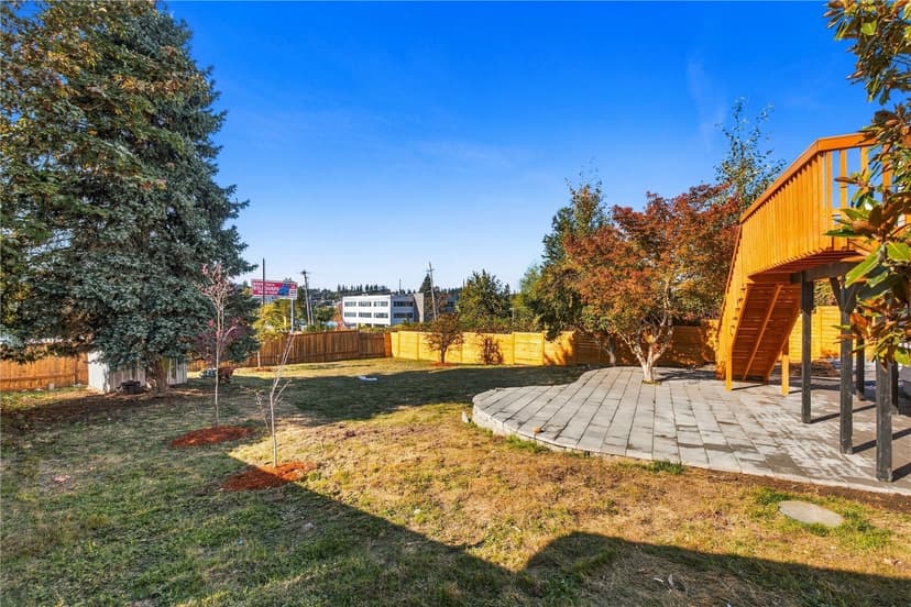 Property photo for 16504 20th Avenue W, Lynnwood photo 32