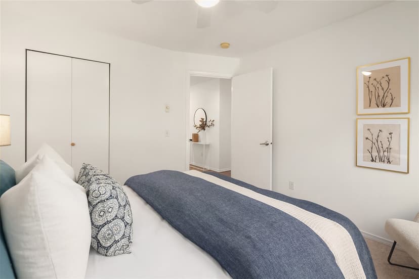 Property photo for 323 Queen Anne Avenue N #217, Seattle photo 17