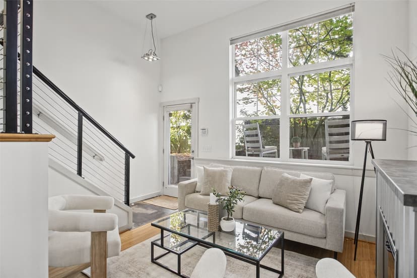 Property photo for 3607 N Interlake Ave N #B, Seattle photo 9