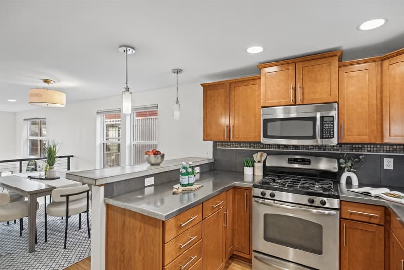 Property photo for 3607 N Interlake Ave N #B, Seattle photo 14