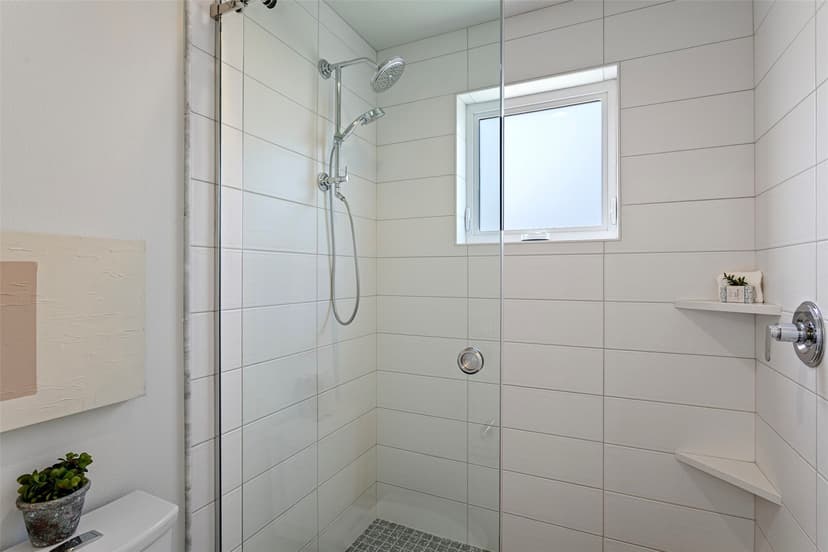 Property photo for 8037 Wallingford Avenue N #B, Seattle photo 20