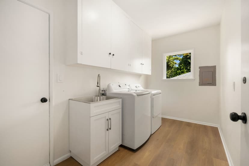 Property photo for 1638 N 190th Street, Shoreline photo 16