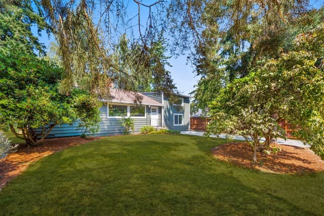 Property photo for 1638 N 190th Street, Shoreline photo 3