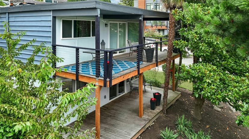 Property photo for 505 3rd Street, Kirkland photo 9