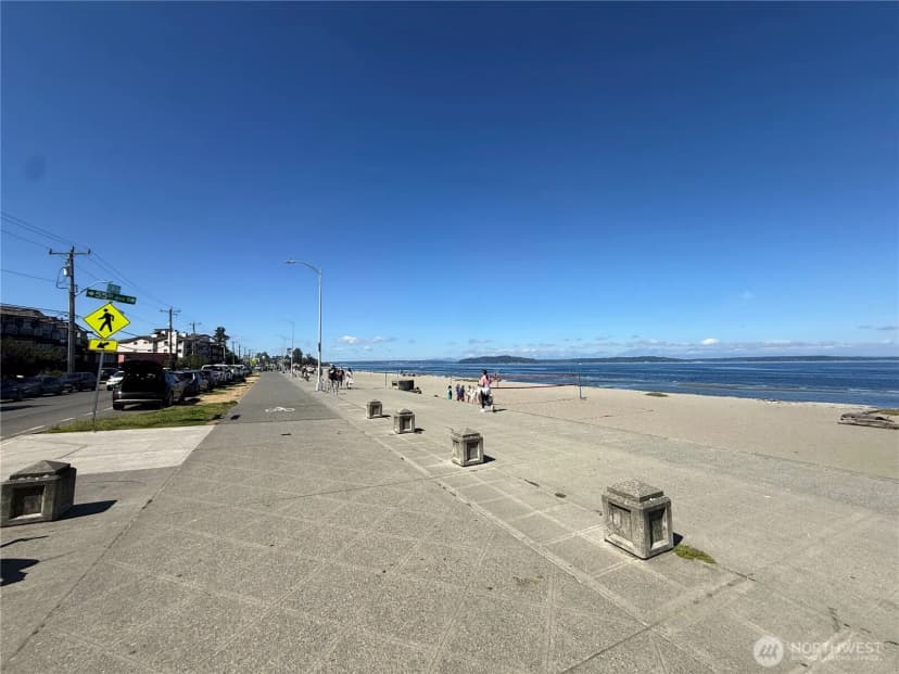 Property photo for 2530 55th Avenue SW, Seattle photo 9