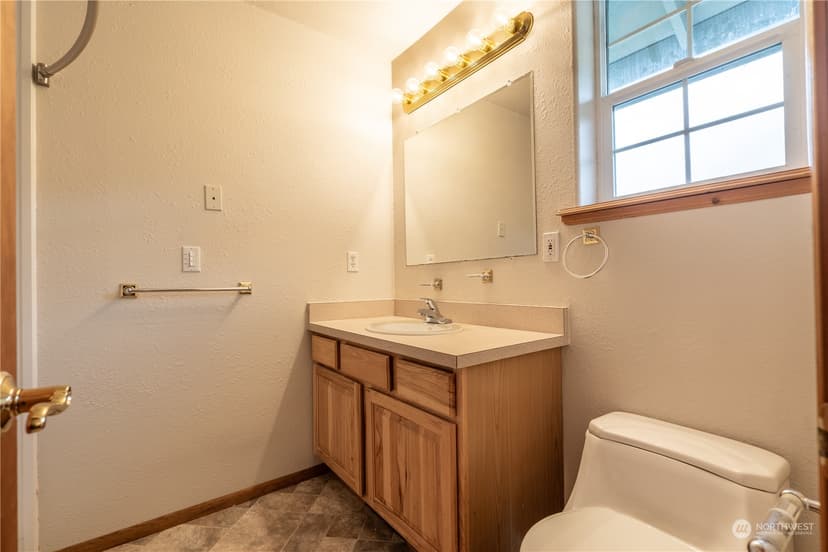 Property photo for 732 Satsop Road W, Montesano photo 17