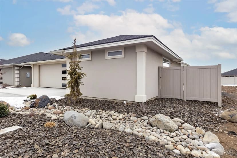 Property photo for 202 E Chinook Road, Ellensburg photo 30