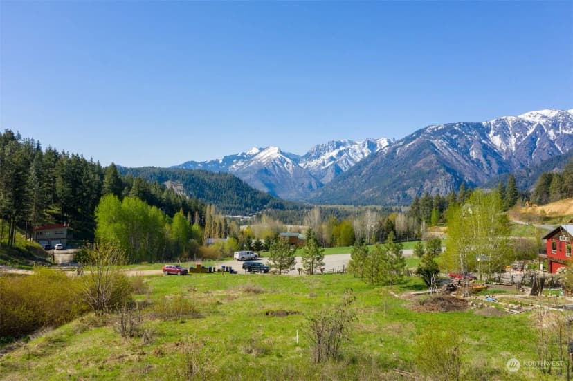 Property photo for 10690 Fox Road, Leavenworth photo 7