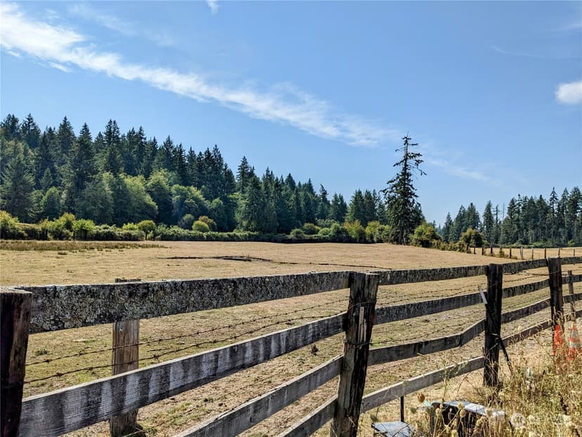 Property photo for 409 Bergeson Road SW, Lakebay photo 5