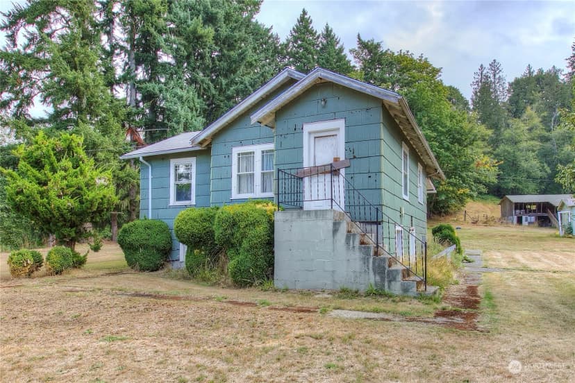 Property photo for 6522 State Hwy 303 NE, Bremerton photo 11