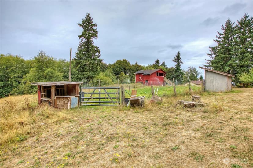 Property photo for 6522 State Hwy 303 NE, Bremerton photo 12