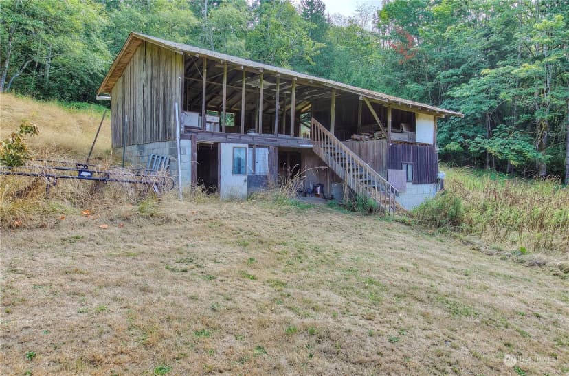 Property photo for 6522 State Hwy 303 NE, Bremerton photo 13