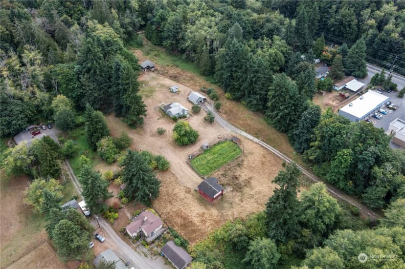 Property photo for 6522 State Hwy 303 NE, Bremerton photo 19