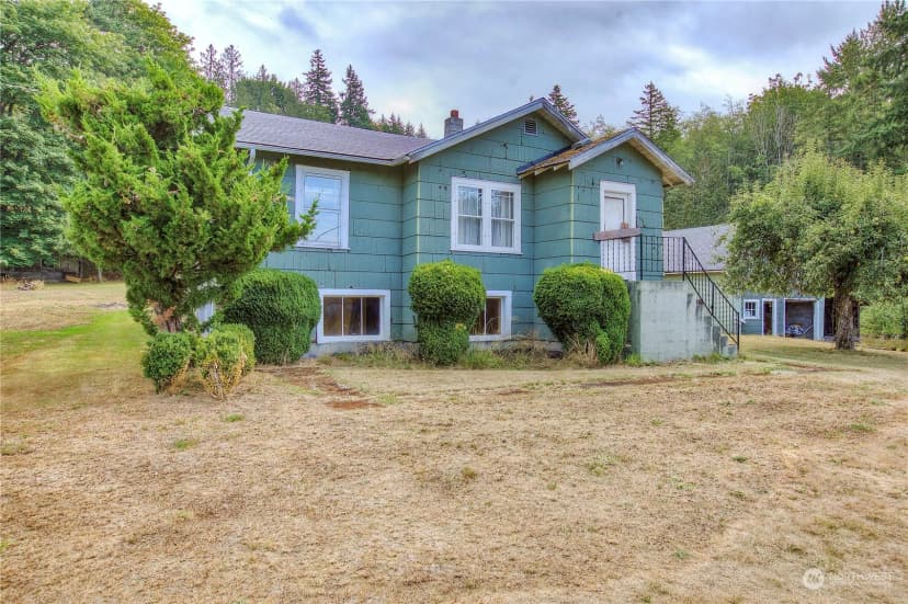 Property photo for 6522 State Hwy 303 NE, Bremerton photo 10