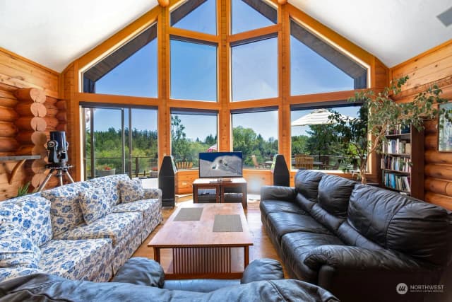 Property photo for 1738 Lampard Road, Friday Harbor photo 5