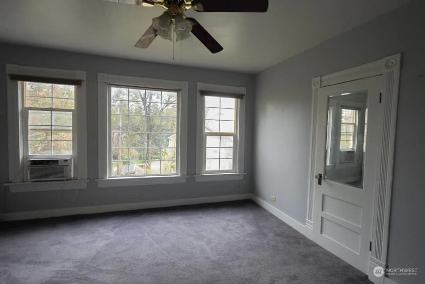 Property photo for 403 S 6th Street, Dayton photo 25