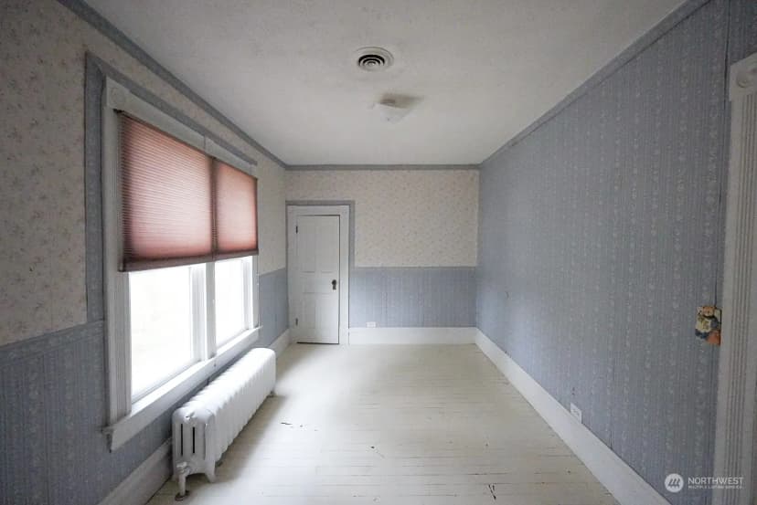 Property photo for 403 S 6th Street, Dayton photo 27