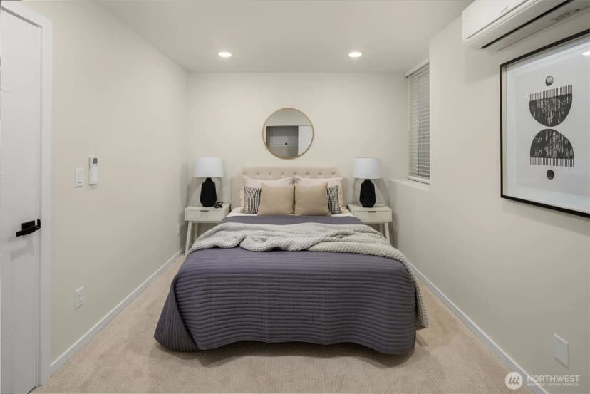 Property photo for 1470 B 21st Avenue, Seattle photo 14