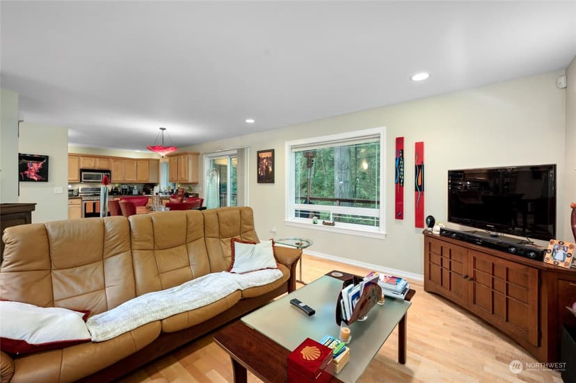 Property photo for 209 Harbor View Drive, Bellingham photo 12