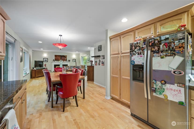 Property photo for 209 Harbor View Drive, Bellingham photo 13