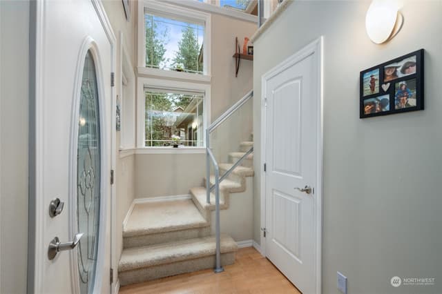 Property photo for 209 Harbor View Drive, Bellingham photo 4