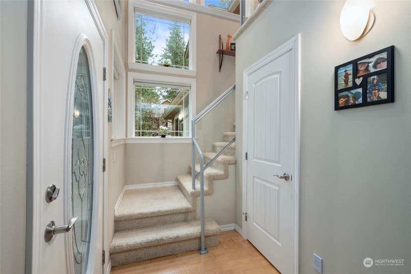 Property photo for 209 Harbor View Drive, Bellingham photo 4