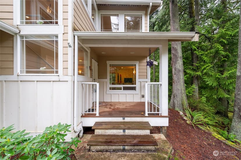 Property photo for 209 Harbor View Drive, Bellingham photo 3