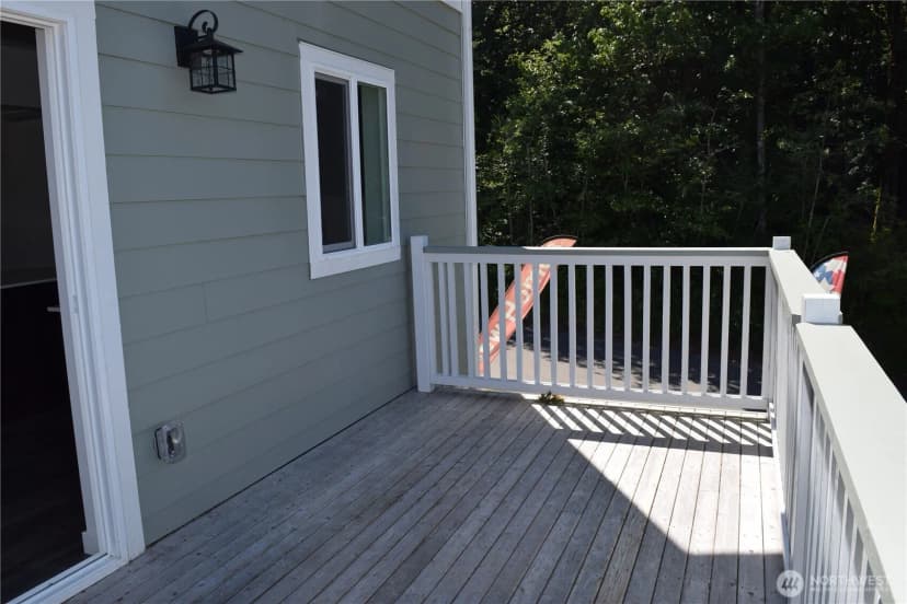 Property photo for 6997 E Bullseye Street, Port Orchard photo 7