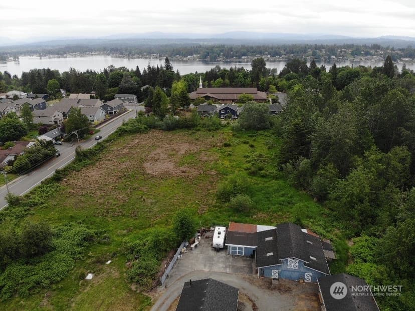 Property photo for 25 99 Avenue SE, Lake Stevens photo 25