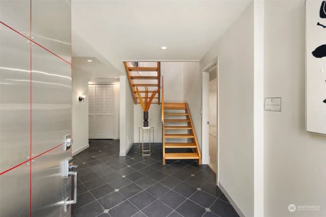 Property photo for 3757 W Commodore Way, Seattle photo 5