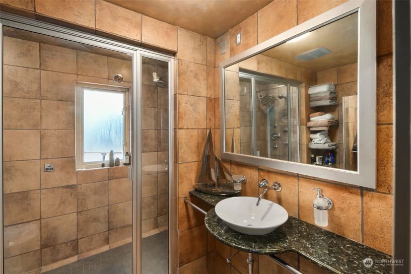 Property photo for 3757 W Commodore Way, Seattle photo 24