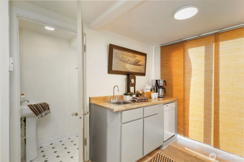 Property photo for 25960 Central Avenue Ne, Kingston photo 15