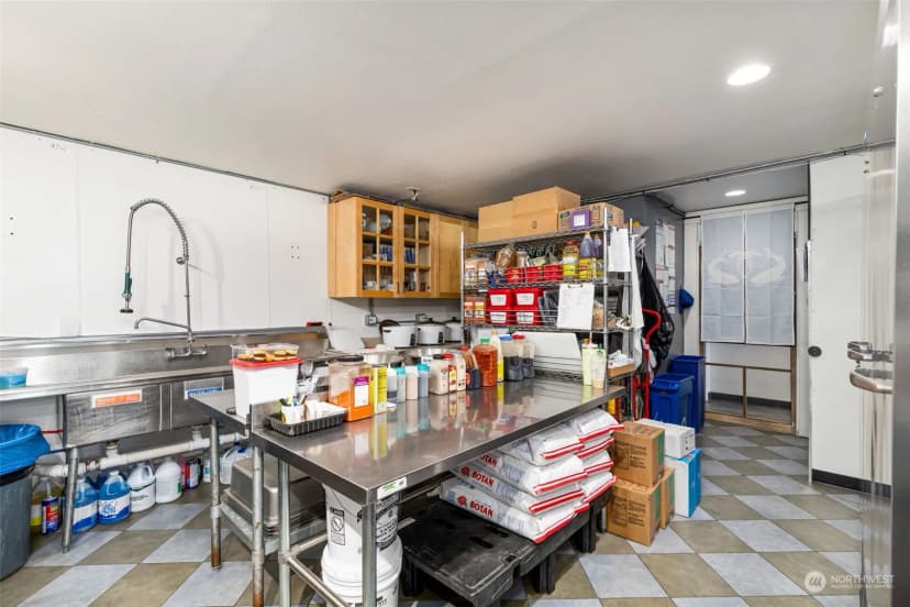 Property photo for 25960 Central Avenue Ne, Kingston photo 30