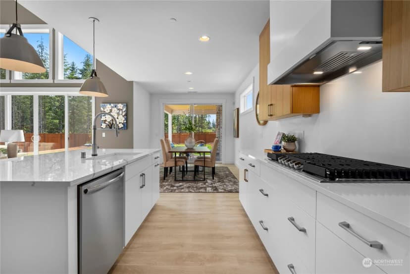 Property photo for 21002 154th Street E, Bonney Lake photo 11