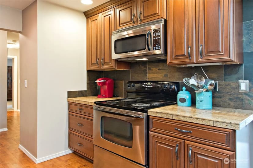 Property photo for 5021 Ripley Lane N #102, Renton photo 17