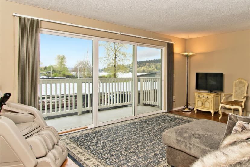 Property photo for 5021 Ripley Lane N #102, Renton photo 15
