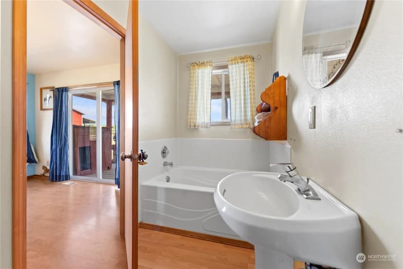 Property photo for 106 Knox Road, Riverside photo 17