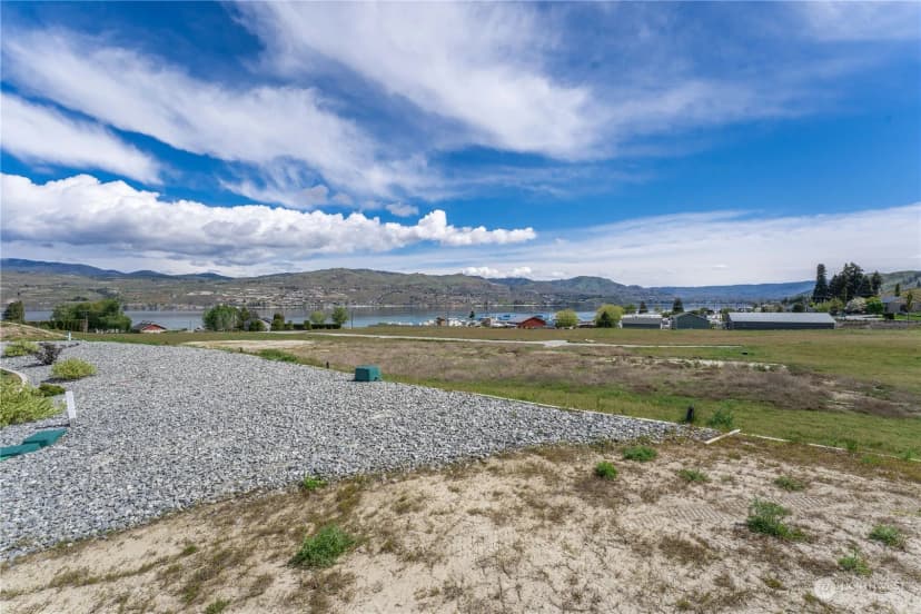 Property photo for 178 Loretta Lane, Chelan photo 2