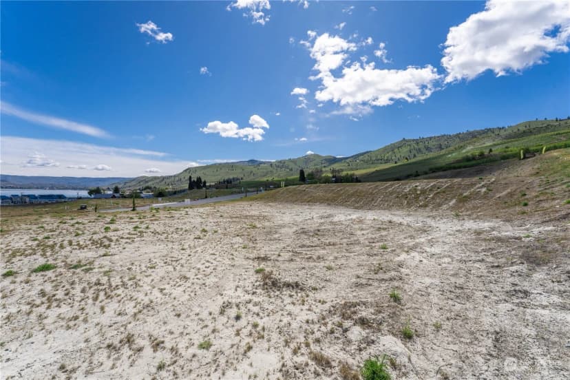 Property photo for 108 Loretta Lane, Chelan photo 4
